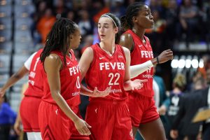 Analista destaca disparidad WNBA-NBA, buen inicio para compañera novata de Clark