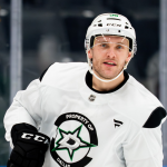 Mikko Rantanen establece récord en playoffs con hat-trick contra Jets