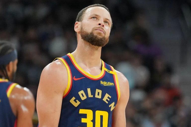 Curry asume nuevo rol en Warriors, lesión de isquiotibiales trae malas noticias