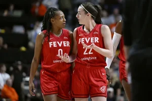 Caitlin Clark provoca debate nacional sobre problema persistente en la WNBA