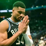 Lotería favorece a Spurs como destino ideal para Antetokounmpo