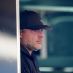 Piloto de NASCAR casi deja el deporte tras perder mentoría de Stewart
