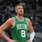 Celtics hablan sobre misteriosa enfermedad de Porzingis | Sporting News Spain