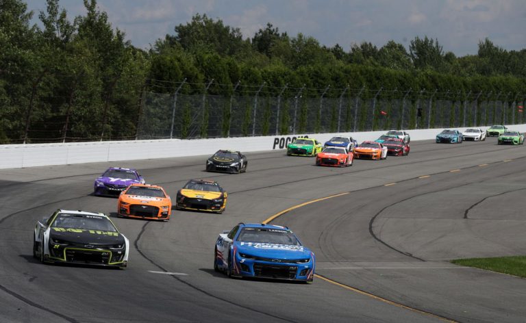 Dueño legendario elogia la grandeza de NASCAR y la cultura de carreras