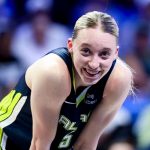 Paige Bueckers lidera a Dallas a su 1ª victoria tras sesión con Wings HC