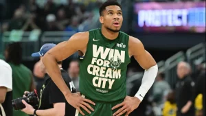 Equipo sorpresa se une a la carrera por Giannis Antetokounmpo